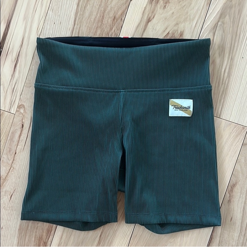 Tracksmith Running Ribbed Shorts - Picture 8 of 8